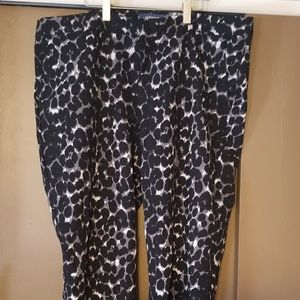 Old Navy Harper pant black cheetah